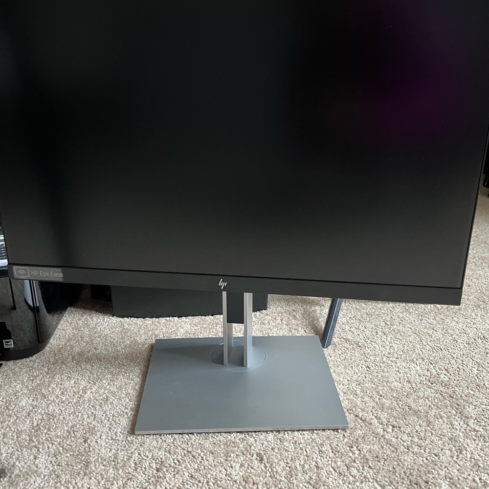 HP monitor E23 G4 23-inch FHD monitor. brand new in the box with all cables.